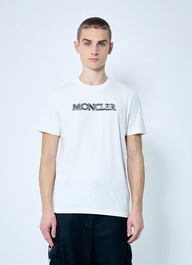 Moncler Logo Print T-Shirt Off white mon0159046