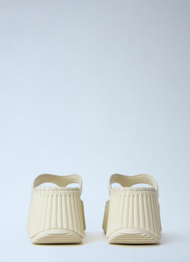 LN-CC® - Chloé: Nama Wedge Sandals - White Chloé Nama Wedge Sandals White chl0265040