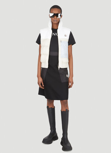 Logo Print T-Shirt Moncler Logo Print T-Shirt Black mon0246063