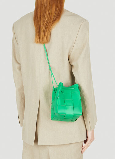 Intreccio Bucket Mini Shoulder Bag Bottega Veneta Intreccio Bucket Mini Shoulder Bag Green bov0248090