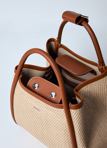 Max Mara Logo Plaque Handbag Cream max0260025