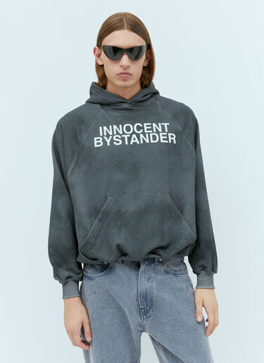 Innocent Bystander 후드 스웨트셔츠 Praying Innocent Bystander 후드 스웨트셔츠 라이트 그레이 pry0354005