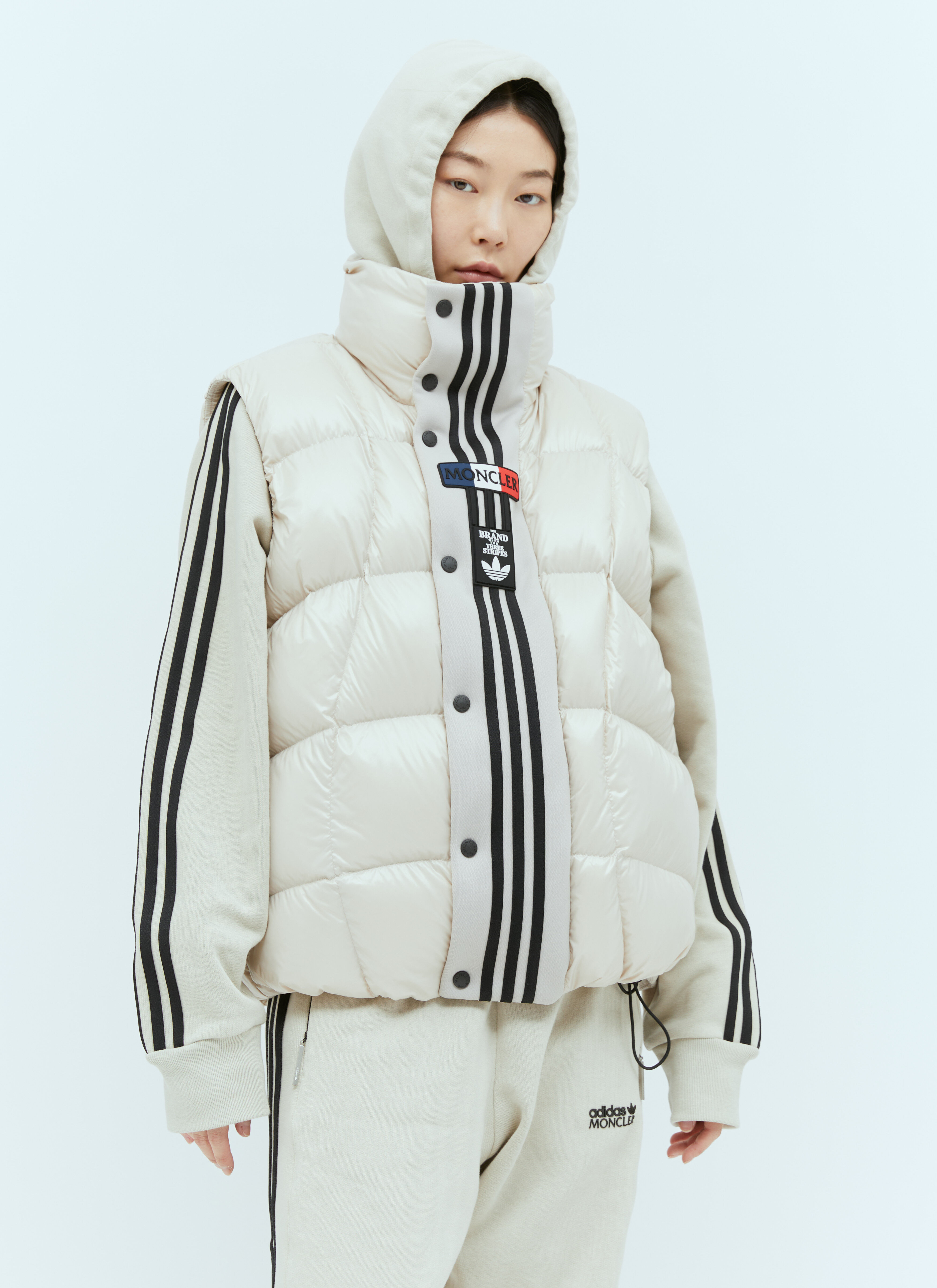 Moncler x adidas Originals 女士Bozon 羽绒背心在白色| LN-CC®