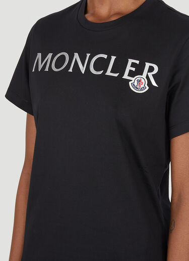 Moncler Logo Print T-Shirt Black mon0246063