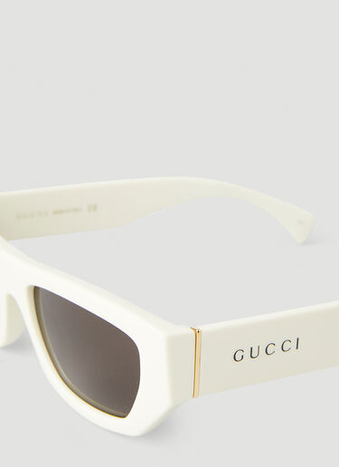 Gucci ヴィンテージシルエットサングラス ブラック guc0247350