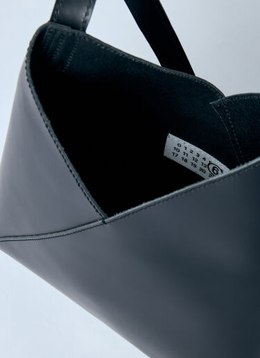 MM6 Maison Margiela Small Fourtune Cookie Shoulder Bag Black mmm0259023
