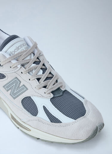 LN-CC® - New Balance: Made in UK 991V2 Sneakers - Grey New Balance Made in UK 991V2 Sneakers Grey new0165030