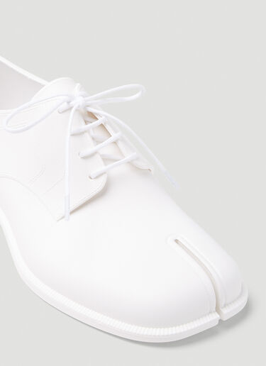 Maison Margiela Lace Up Tabi Shoes White mla0245038
