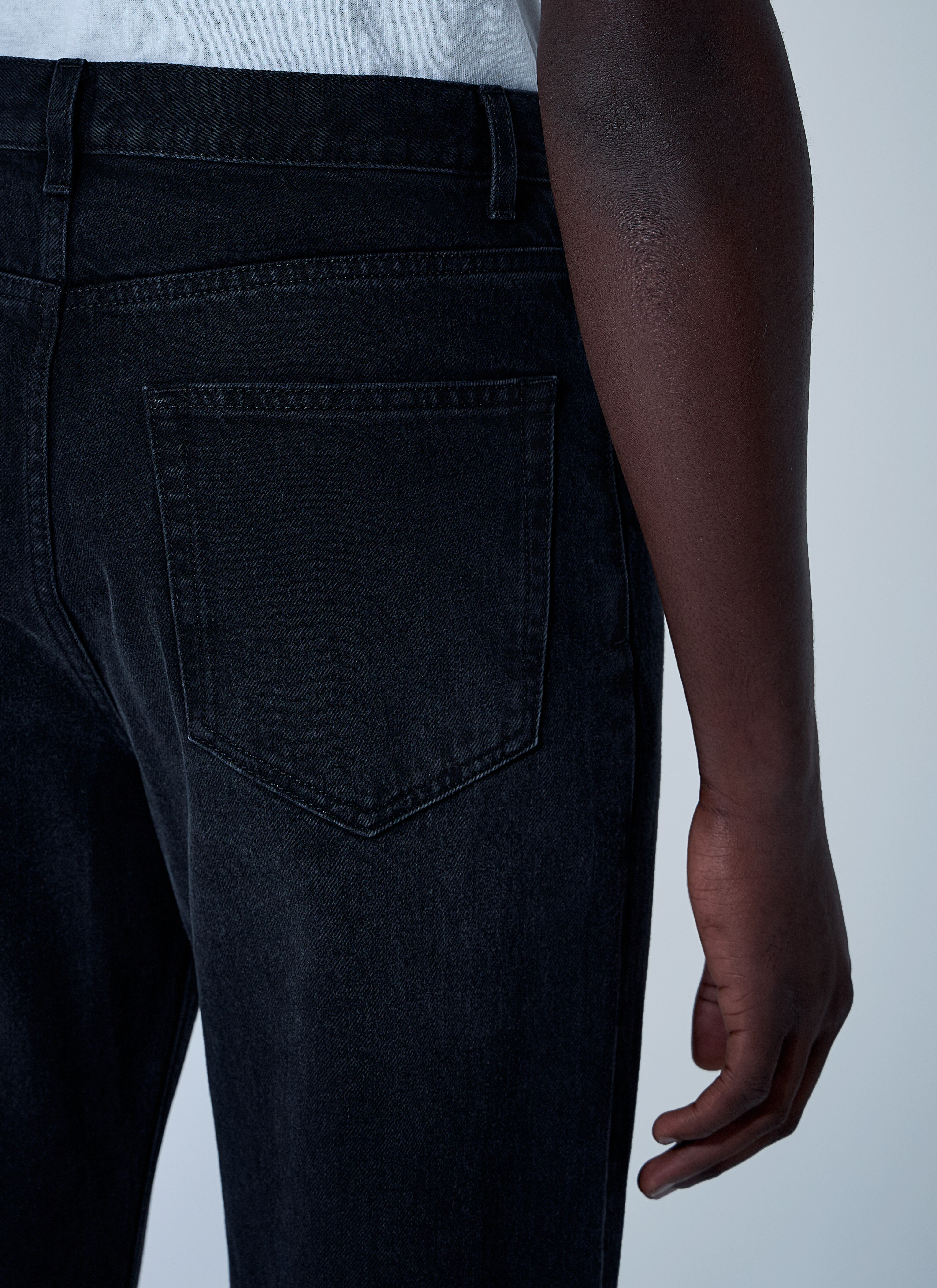 【美品】 The Row ザロウ Elordi Jeans Men ジーンズ The Row Men's' Elordi Jeans in Black | LN-CC®