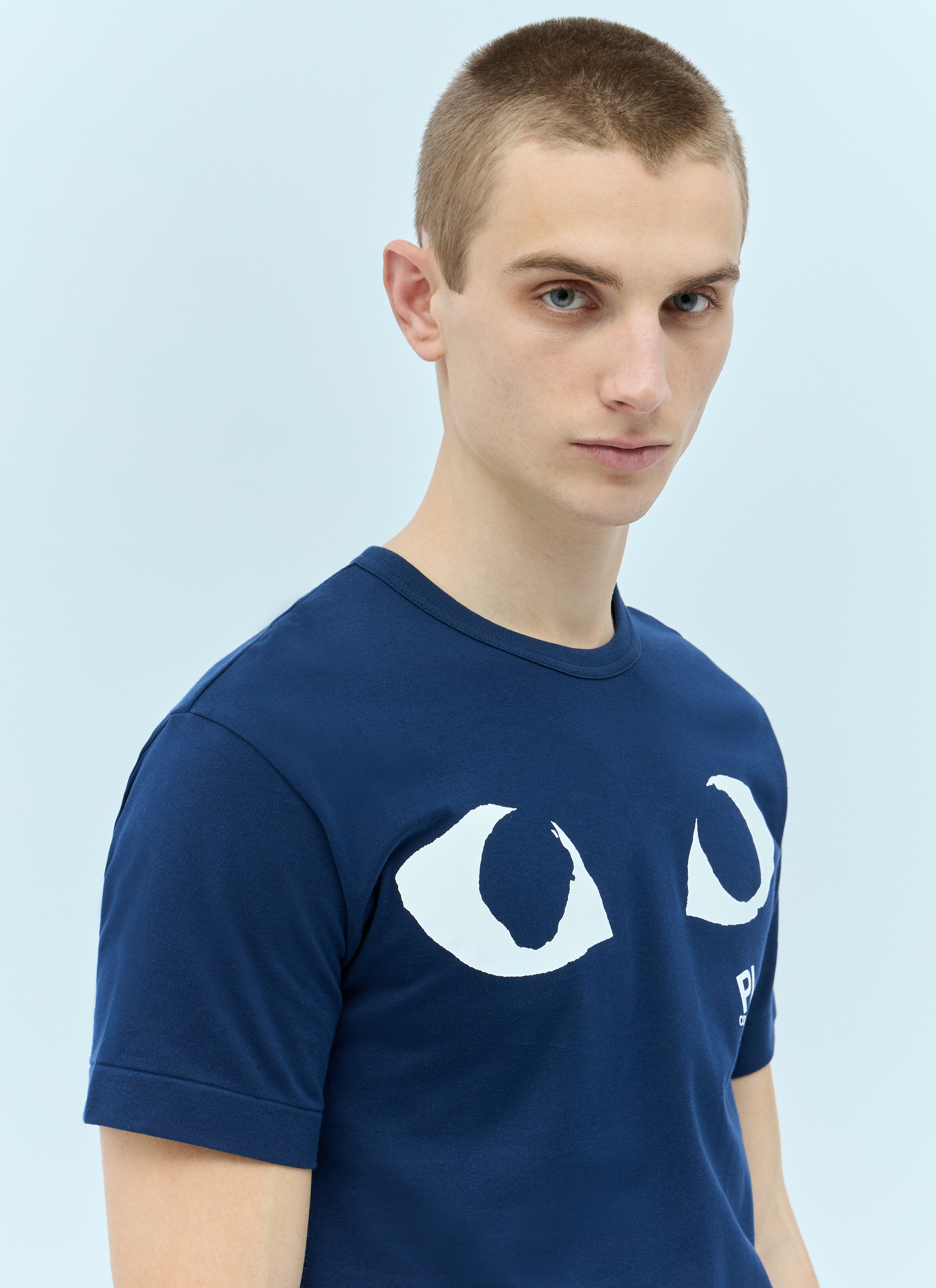 Comme Des Garçons PLAY Men's' Eyes T-Shirt in Blue | LN-CC®