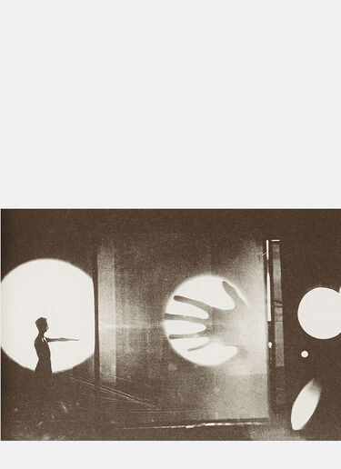 Books Human - Space - Machine. Stage Experiments at the Bauhaus Black don0590115