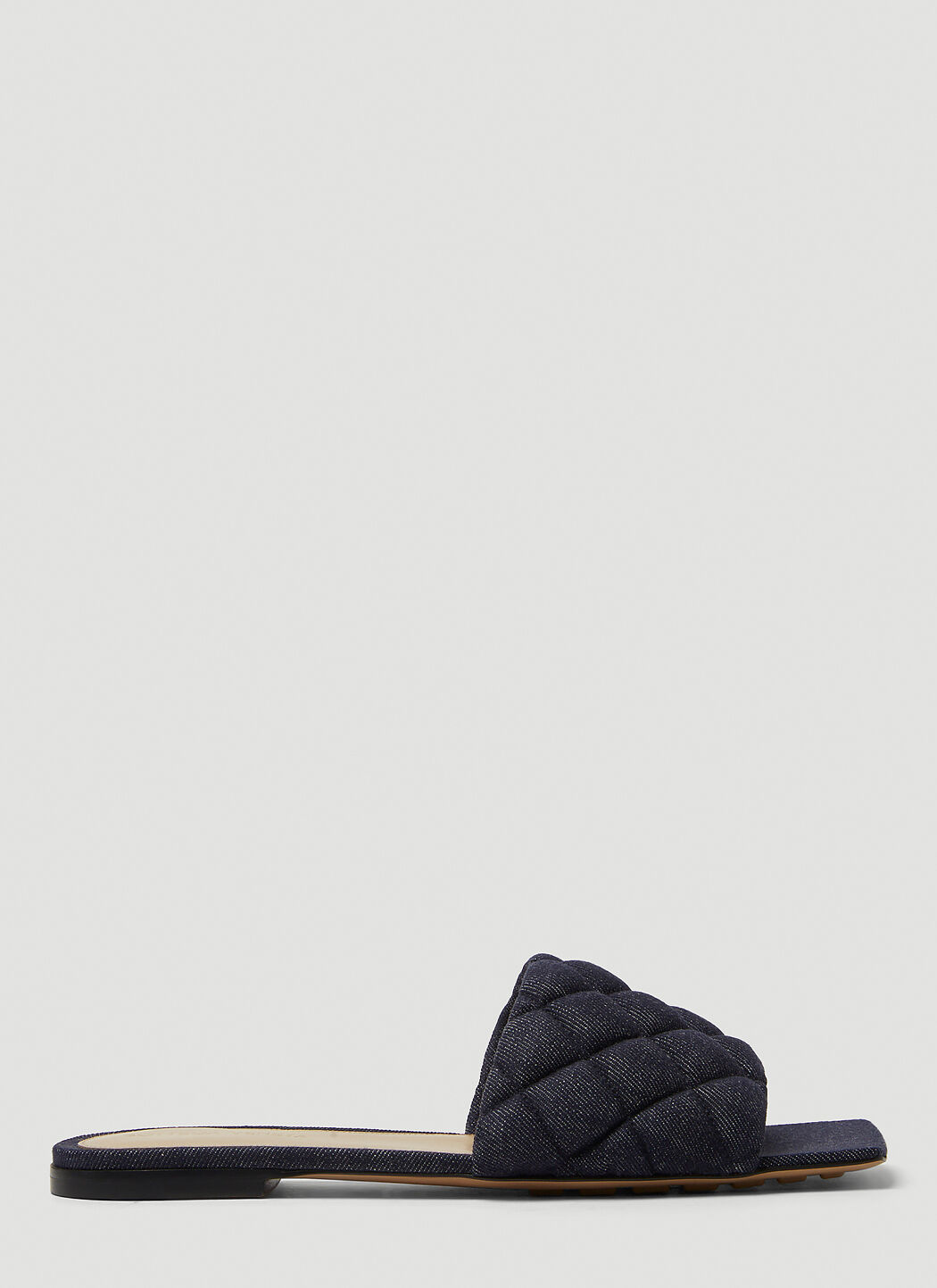 Bottega veneta padded flat sandals sales