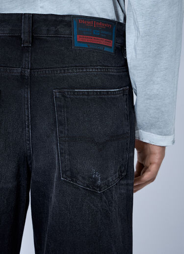 LN-CC® - Diesel: 2001 D-Macro Jeans - Black Diesel 2001 D-Macro Jeans Black dsl0163018