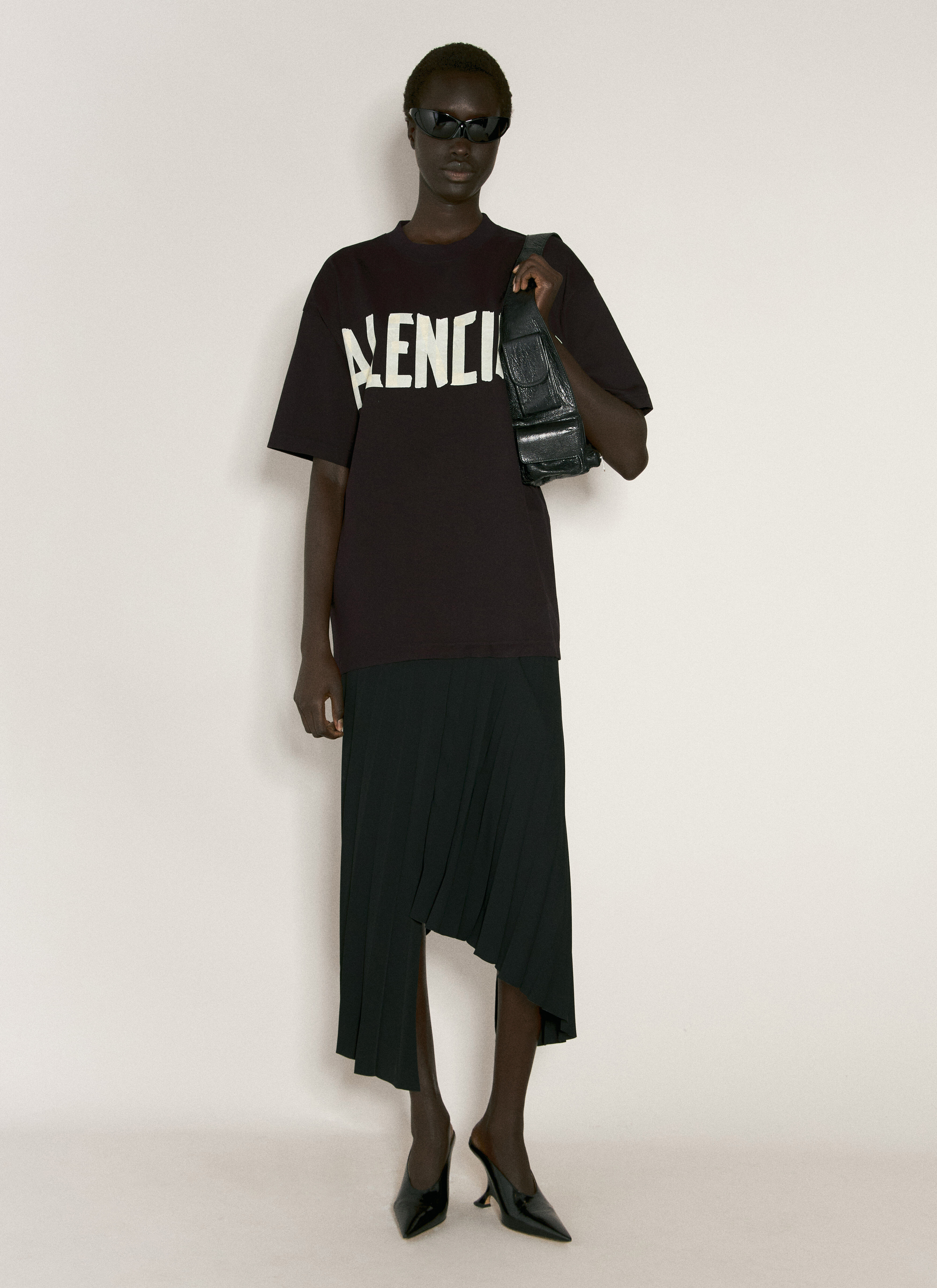 Balenciaga t shirt with dress shirt discount