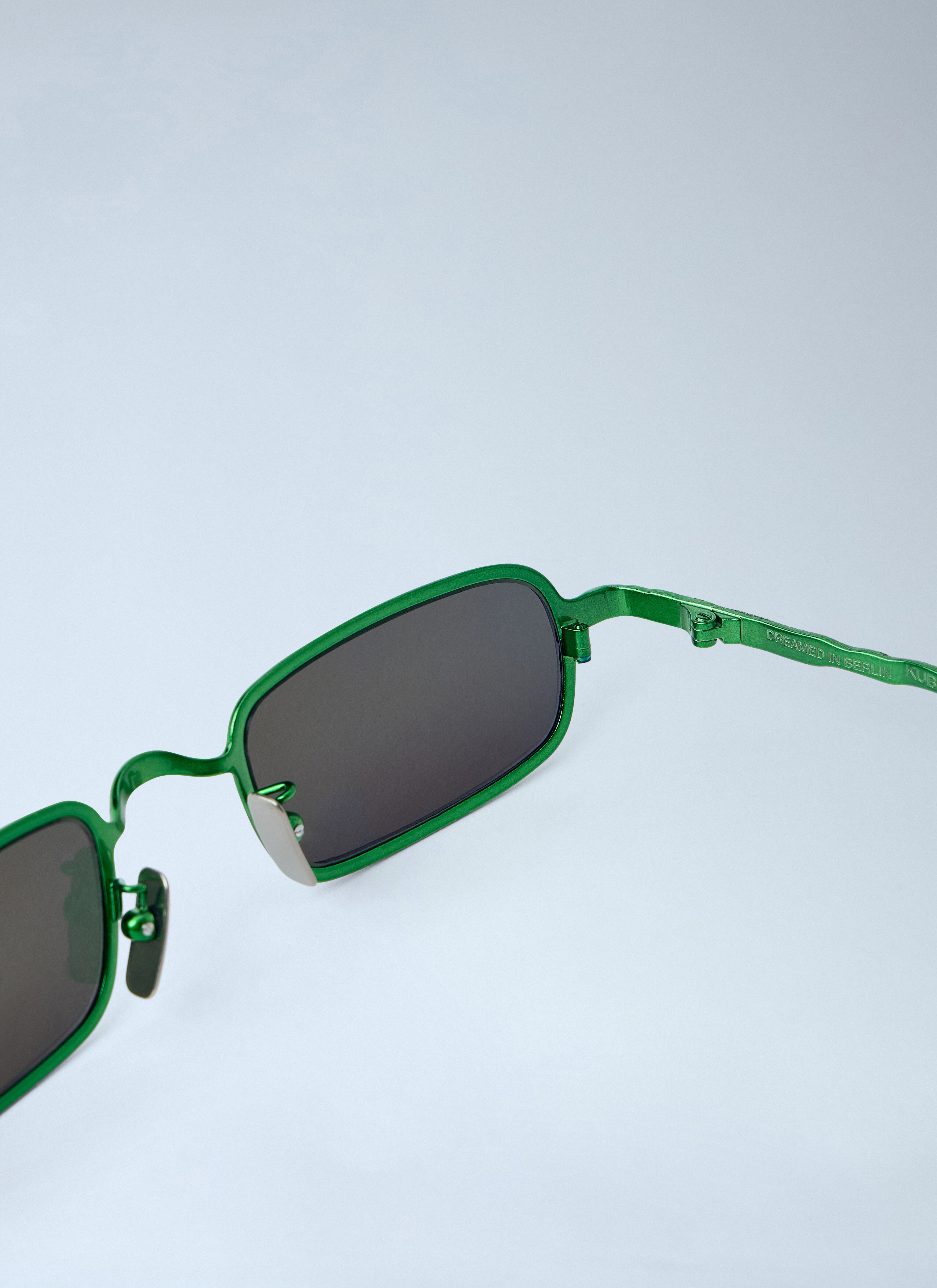 Kuboraum Women's' Z18 Hamburger Banhoff Sunglasses in Green | LN-CC®