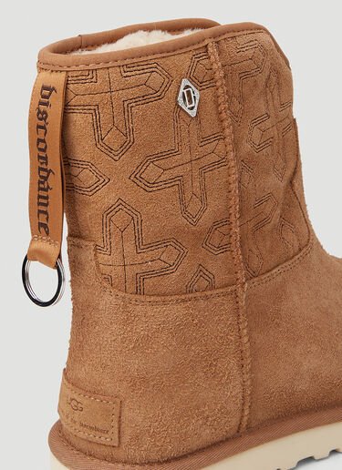 클래식 쇼트 부츠 UGG x Children of the Discordance 클래식 쇼트 부츠 브라운 ugc0151002