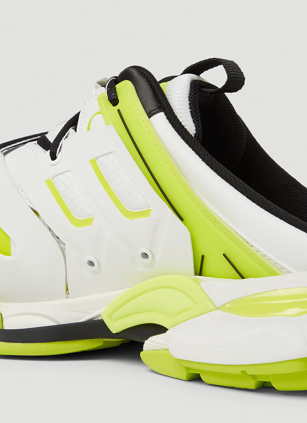 Balenciaga best sale track prix