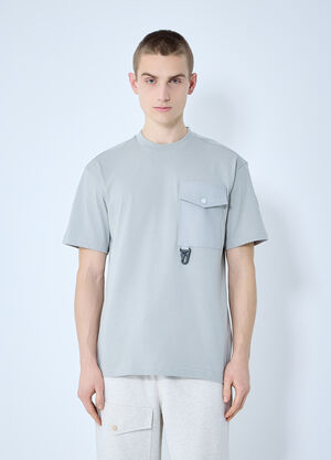Moncler Grenoble Logo Motif T-Shirt Light Grey mog0159009