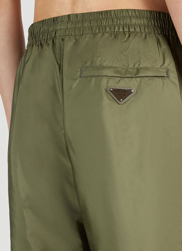 Prada Re-Nylon 사이드 지퍼 팬츠 그린 pra0152037