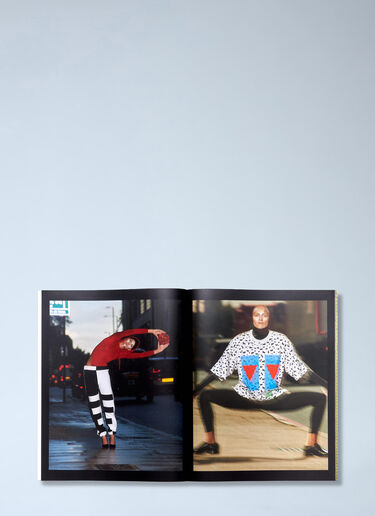 Antenne Books Hot And Cool Magazine Issue 14 Black ane0558005