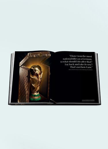 Assouline Louis Vuitton: Trophy Trunks Black wps0691718