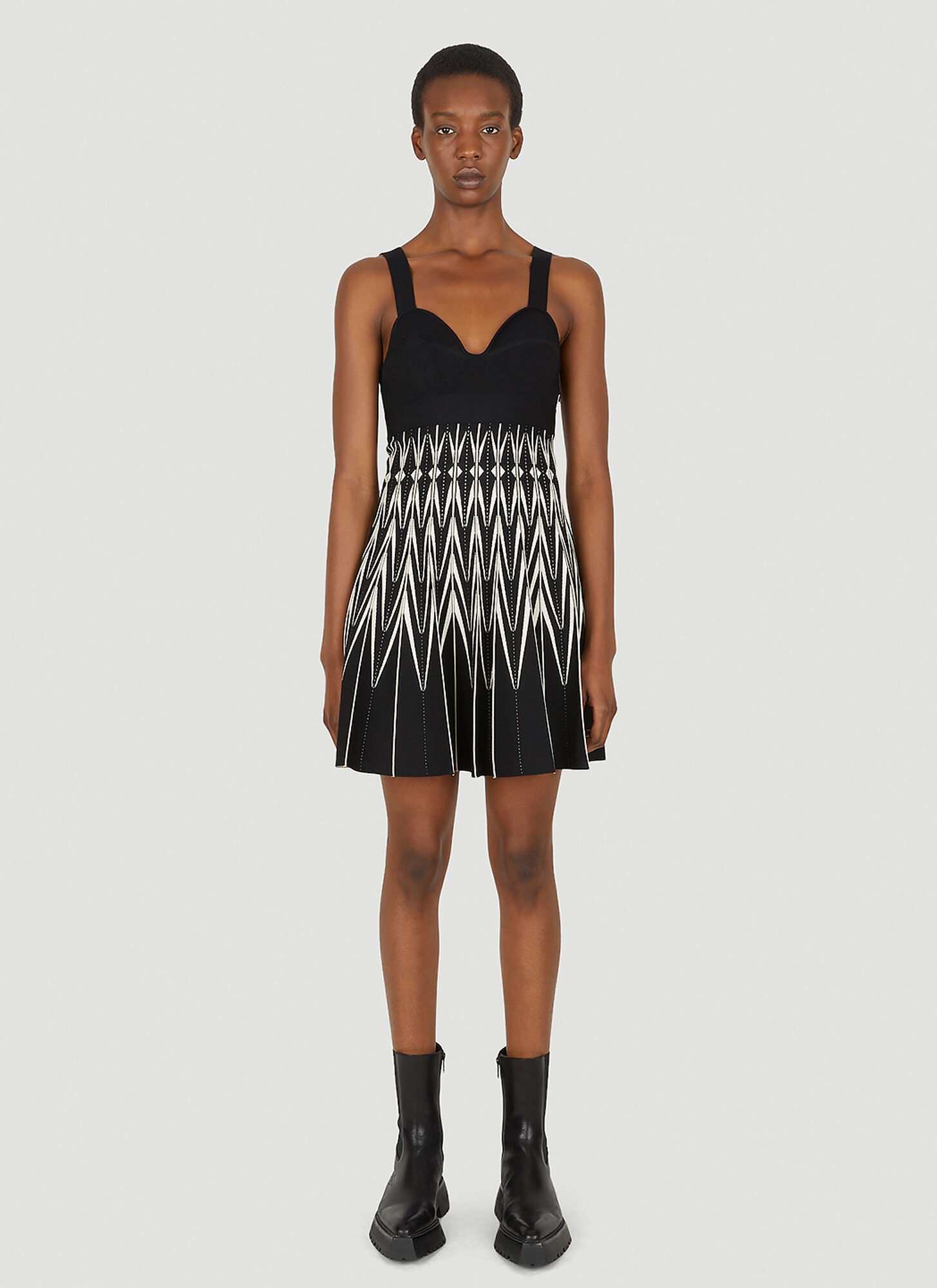 Alexander Mcqueen Graphic Intarsia Knit Dress Female Black