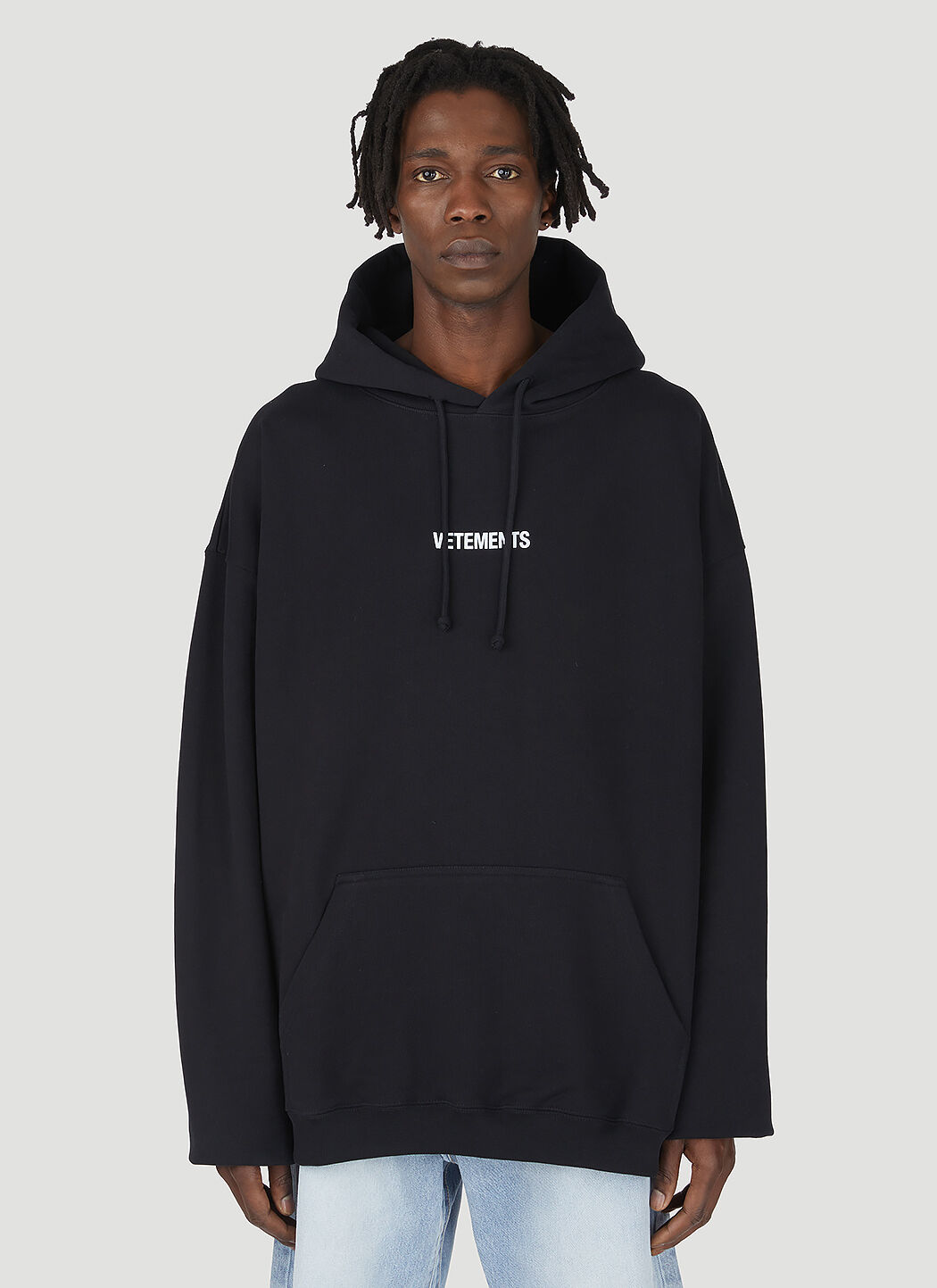 Vetements logo clearance sweatshirt