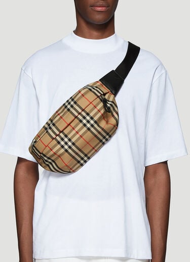 ヴィンテージ チェック ベルトバッグ Burberry ヴィンテージ チェック ベルトバッグ ベージュ bur0137022