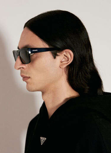 Prada 徽标印花太阳镜 黑色 lpr0155001