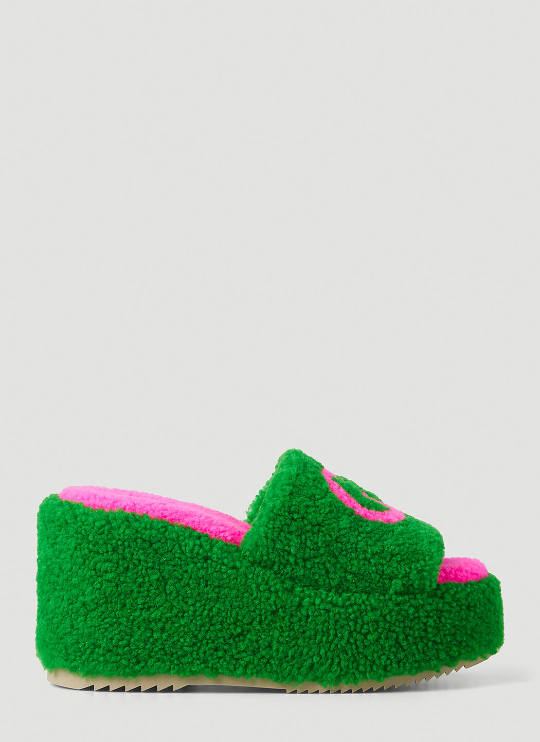 Fuzzy clearance gucci slides