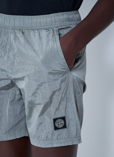 Stone Island Logo Patch Shorts Grey sto0164093