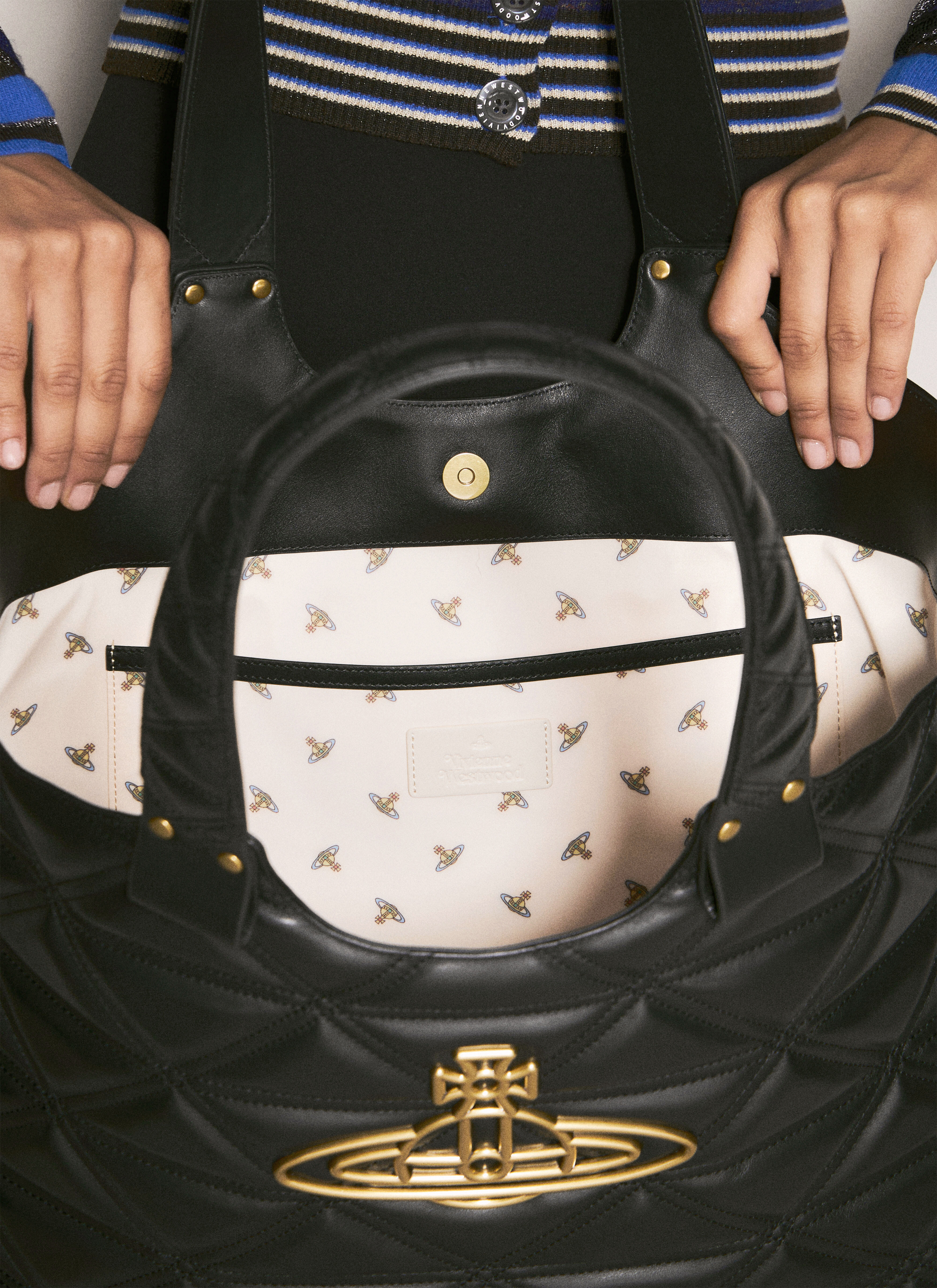 Vivienne Westwood Women s Talitha Tote Bag in Black LN CC