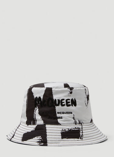 Alexander McQueen Graffiti Bucket Hat White amq0149055