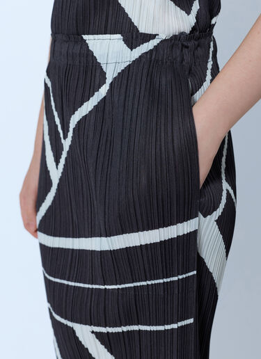 LN-CC® - Pleats Please Issey Miyake: Fold Line Skirt - Black Pleats Please Issey Miyake Fold Line Skirt Black plp0266020