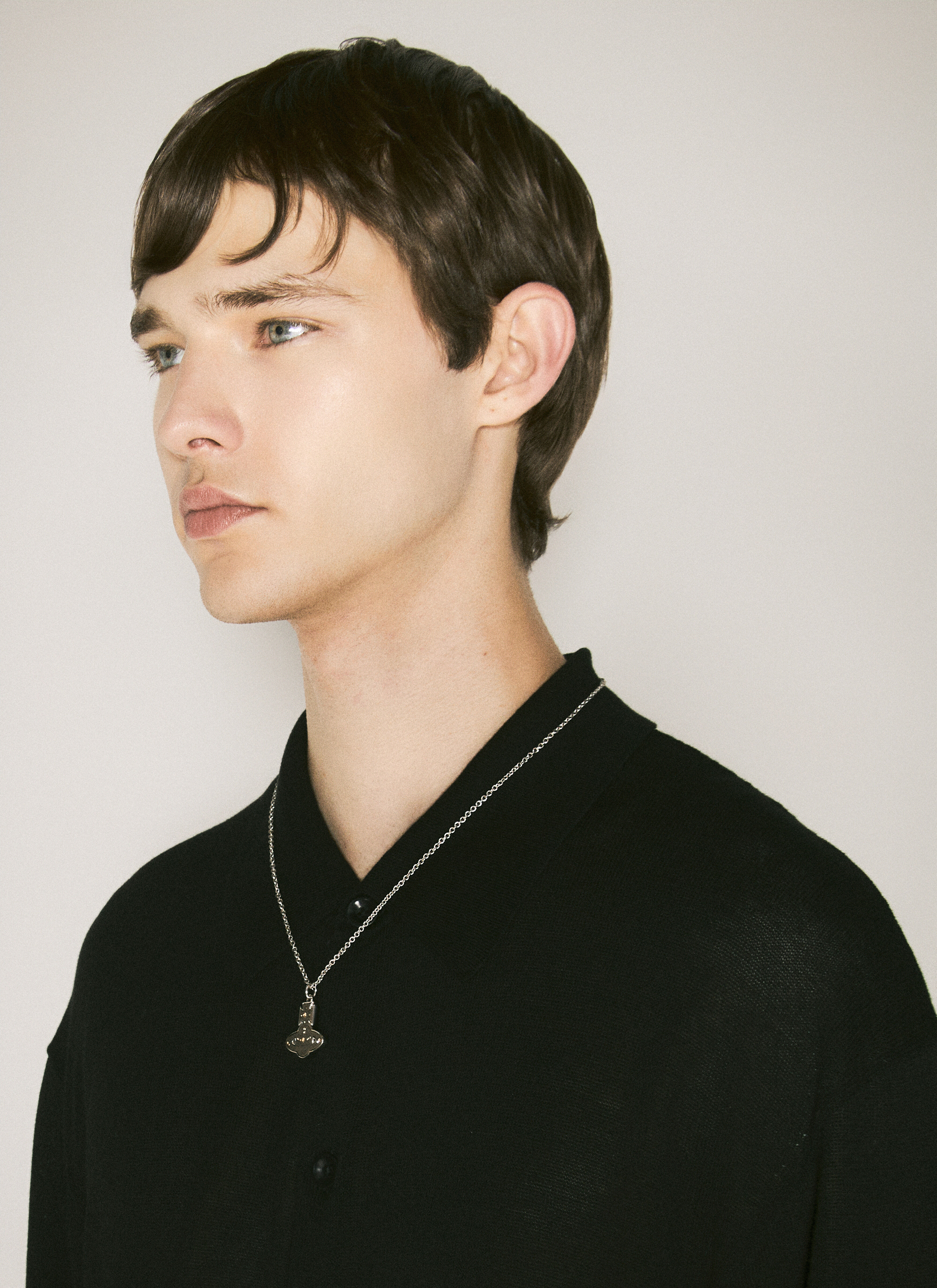 Vivienne Westwood Laszlo Pendant Necklace en Black pour homme | LN-CC®