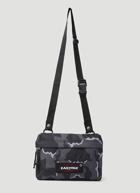 Eastpak x UNDERCOVER Camouflage Crossbody Bag Black une0152004