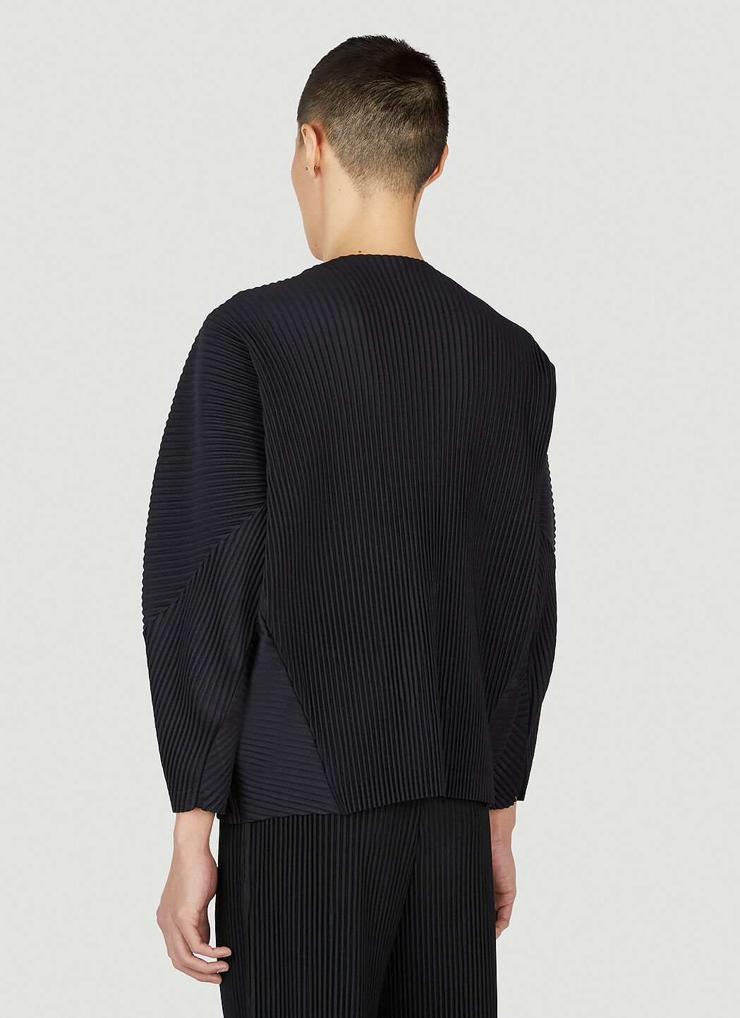Homme Plissé Issey Miyake Men's' Long Sleeve Top in Black | LN-CC®