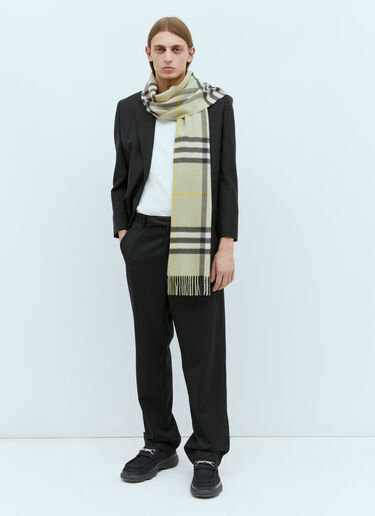 Burberry Check Cashmere Scarf Beige bur0154021