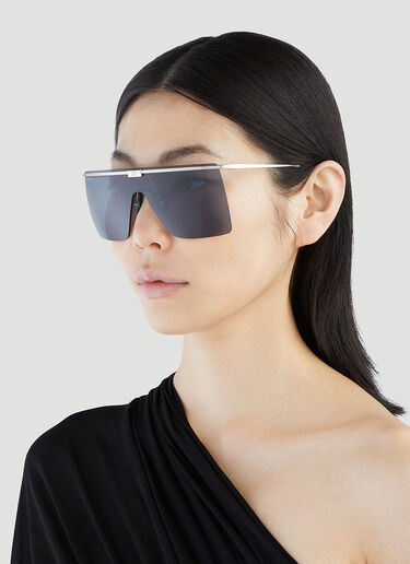 Gucci Oversized Rectangle Frame Sunglasses Silver guc0348003