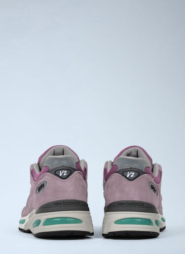 LN-CC® - New Balance: Made in UK 991v2 Sneakers - Purple New Balance Made in UK 991v2 Sneakers Purple new0364005