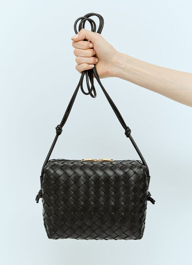 Bottega Veneta 스몰 루프 카메라 백 블랙 bov0257042