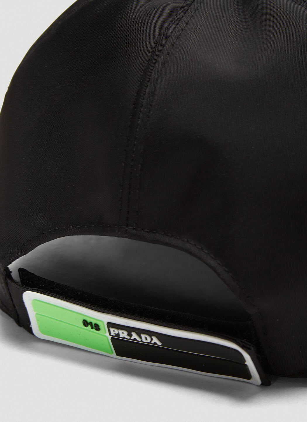 プラダのキャップ Prada Men's' Logo Patch Nylon Cap in Black | LN-CC®