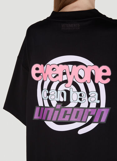 VETEMENTS Everyone Can Be A Unicorn T-Shirt Black vet0247026