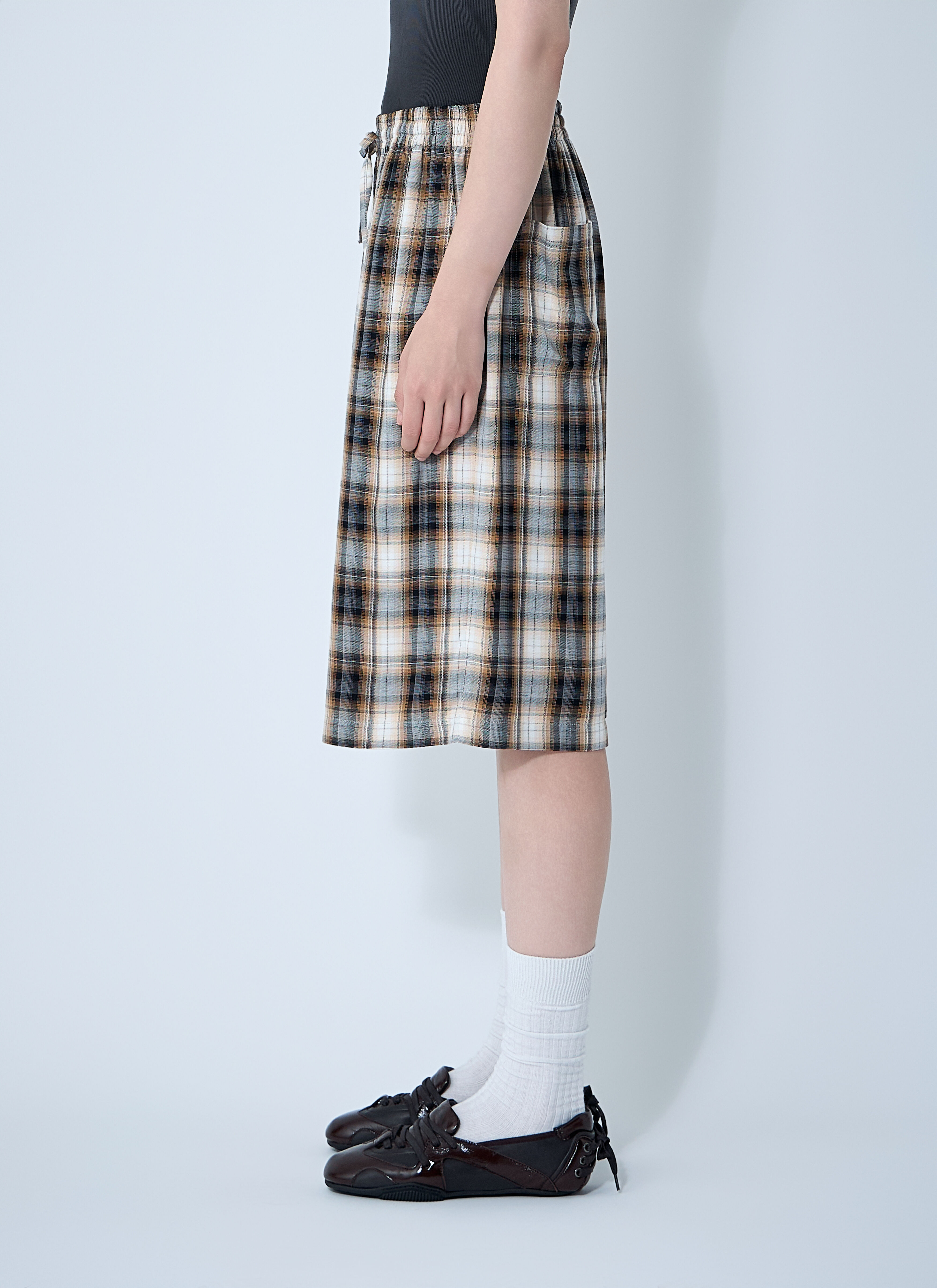 Acne Studios レディース チェックショートパンツ の ベージュ | LN-CC®