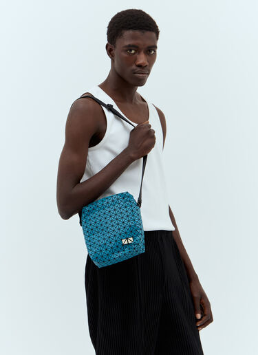 Bao Bao Issey Miyake Voyager ワントーン ショルダーバッグ ブルー bao0157004
