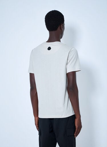 LN-CC® - Moncler: Cotton Jersey Logo T-Shirt - Grey Moncler Cotton Jersey Logo T-Shirt Grey mon0165061