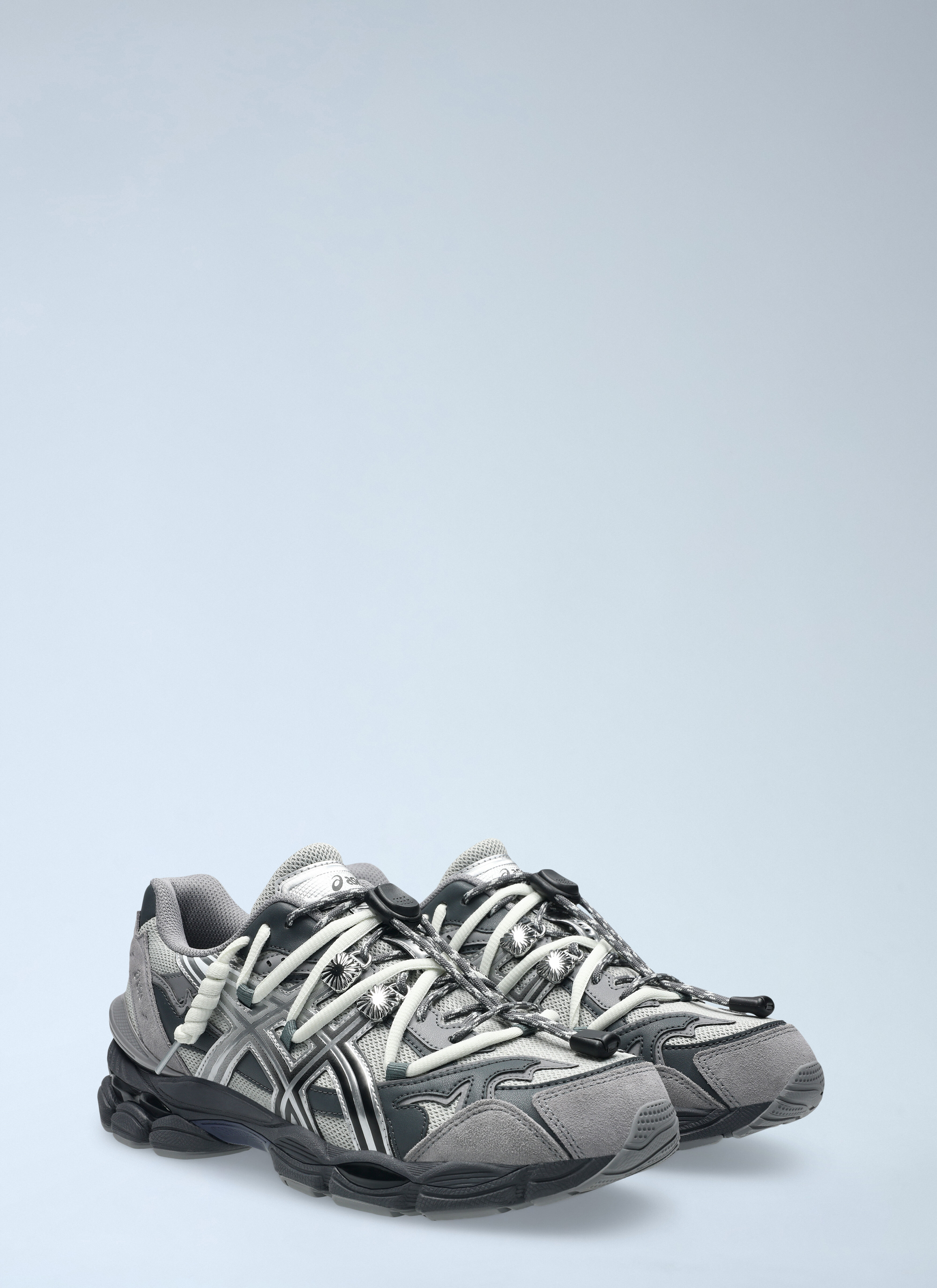 Asics x TOGA ARCHIVES Gel-Cumulus 16 Sneakers in Grey | LN-CC®