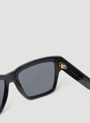 Dolce & Gabbana Rectangular Sunglasses Black ldg0353001