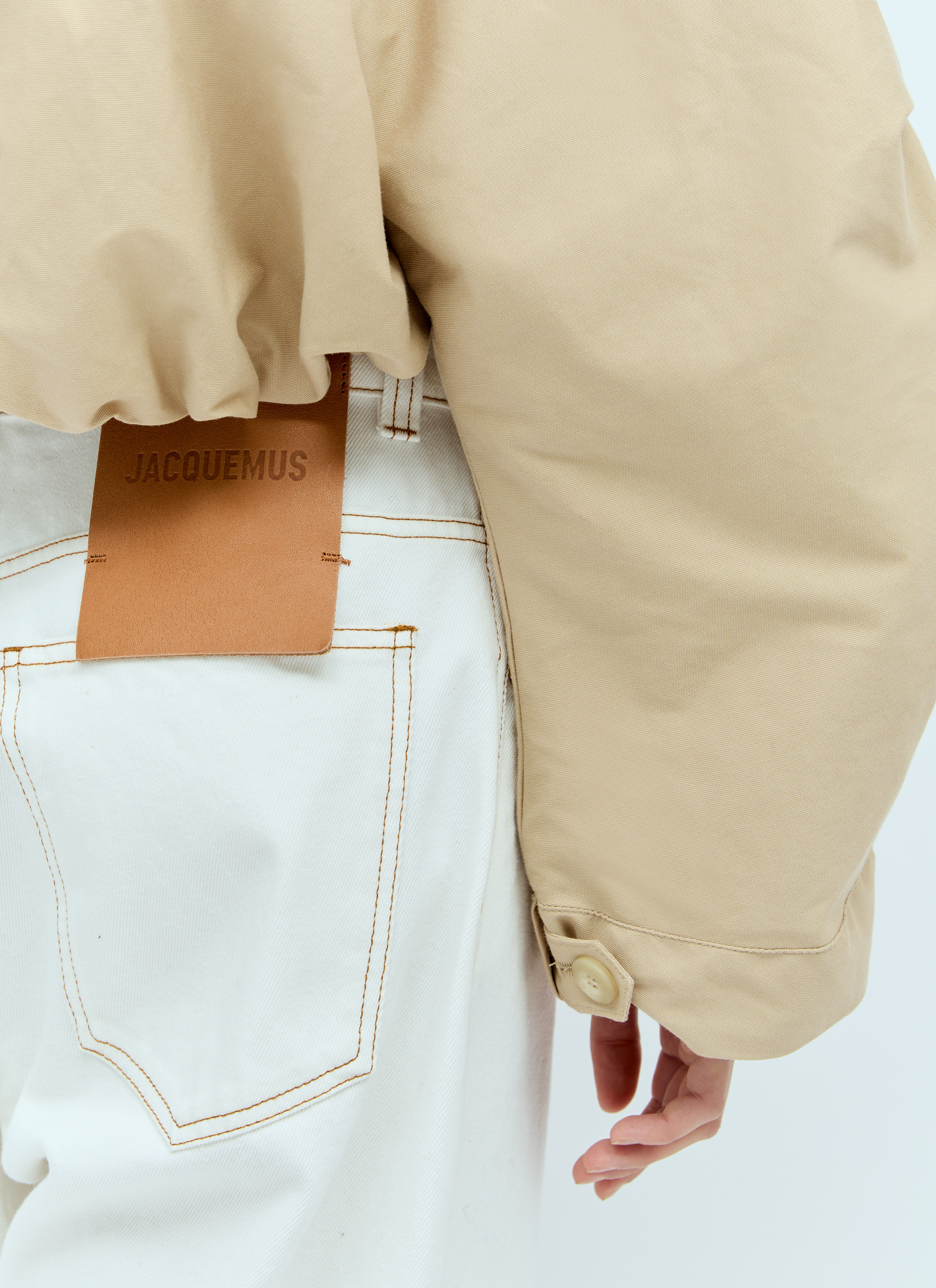 Jacquemus La Parka Courte Caraco Jacket in Beige für Damen | LN-CC®