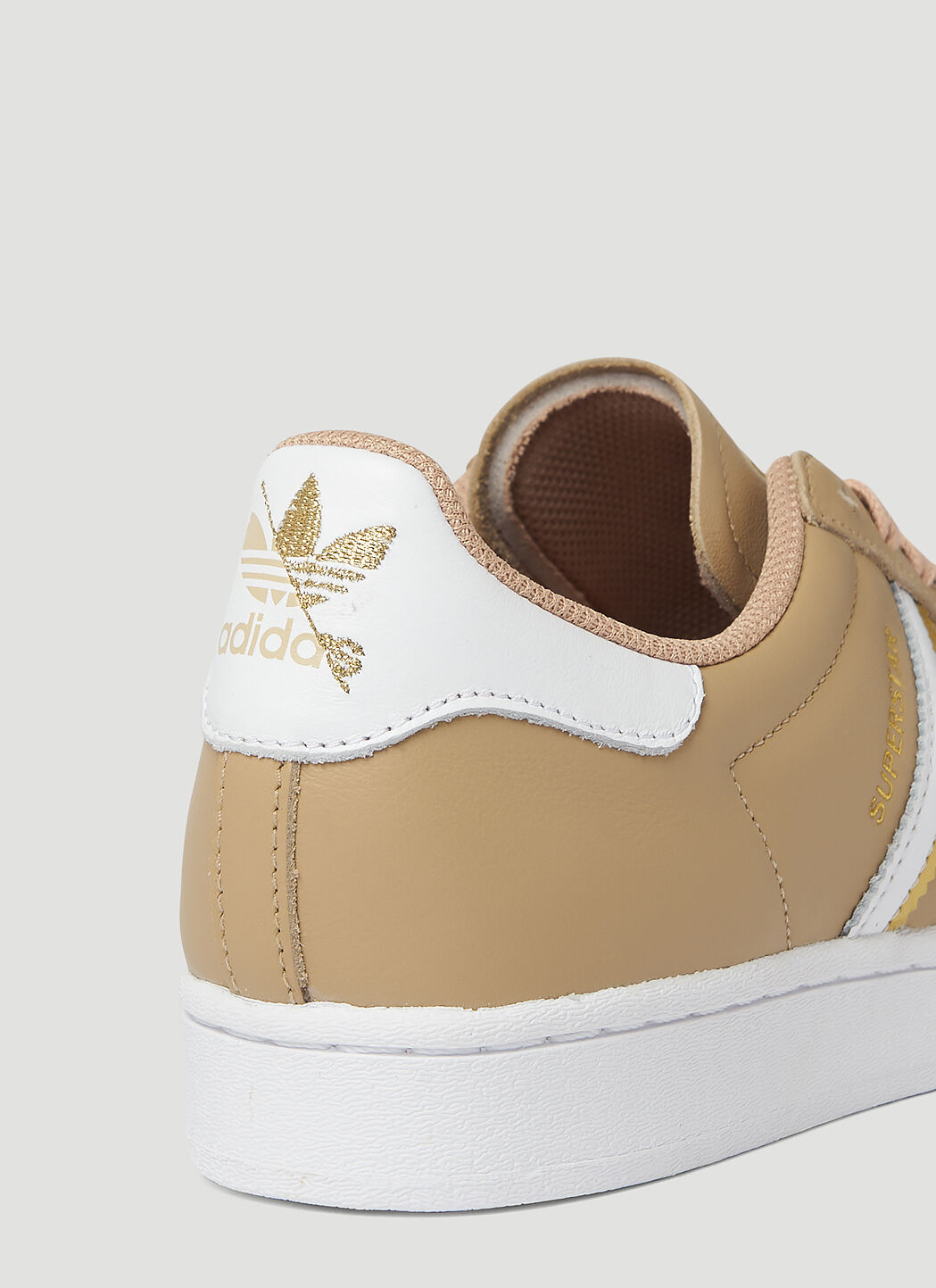 adidas Superstar Sneakers in Beige LN CC